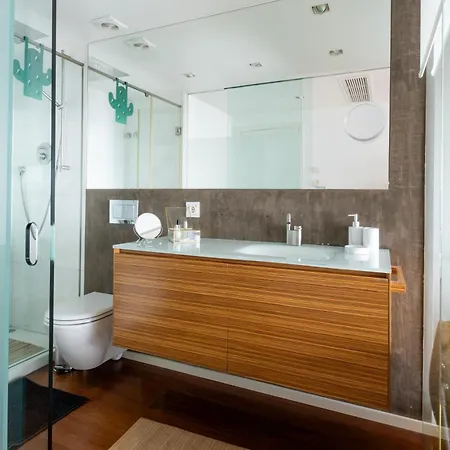 ヴィラ Modern With Sea & River View Pool And Gym.