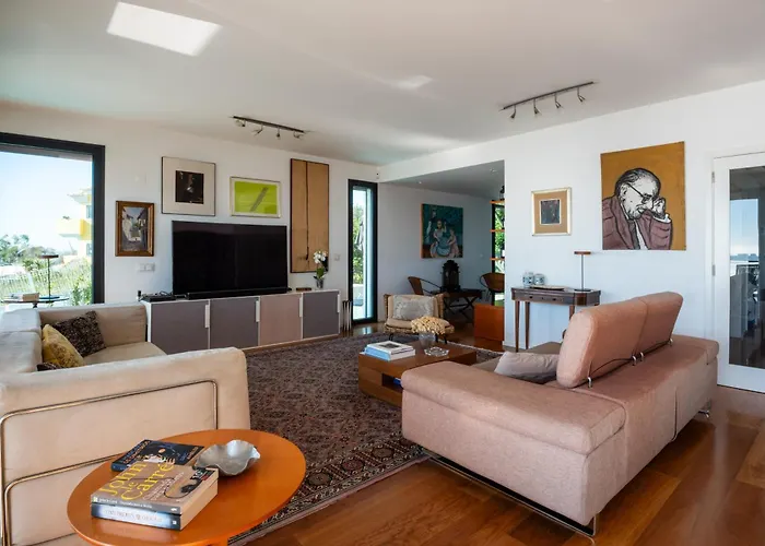 Modern With Sea & River View Pool And Gym. *