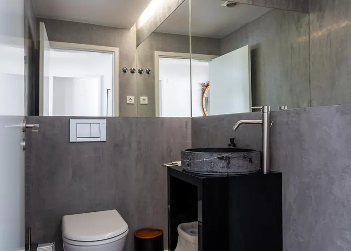 Modern With Sea & River View Pool And Gym. * Lisboa