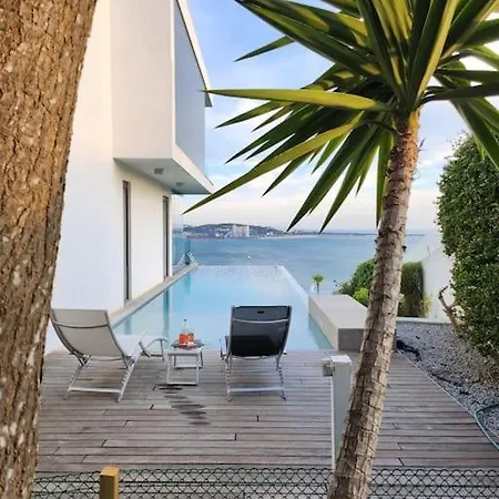 Villa Modern With Sea & River View Pool And Gym. *