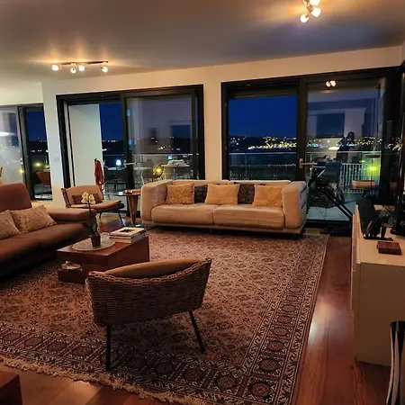 Modern With Sea & River View Pool And Gym. Βίλα