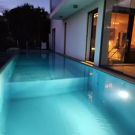 Modern With Sea & River View Pool And Gym. *