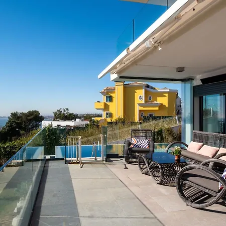 Modern With Sea & River View Pool And Gym. Villa Lissabon