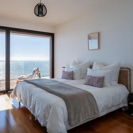 Villa Modern With Sea & River View Pool And Gym.