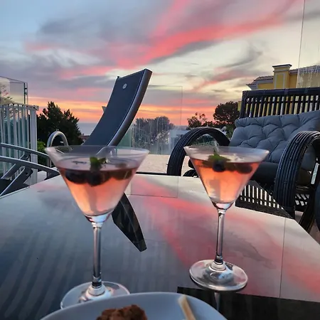 Βίλα Modern With Sea & River View Pool And Gym. Lisboa