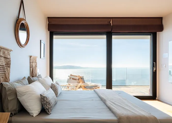 Modern With Sea & River View Pool And Gym. *