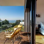 Modern With Sea & River View Pool And Gym. Villa Lisboa
