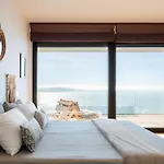 Modern With Sea & River View Pool And Gym. *