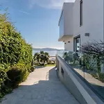 Modern With Sea & River View Pool And Gym. Lisbona