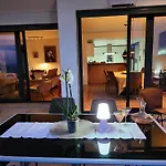 Modern With Sea & River View Pool And Gym. * Lisboa