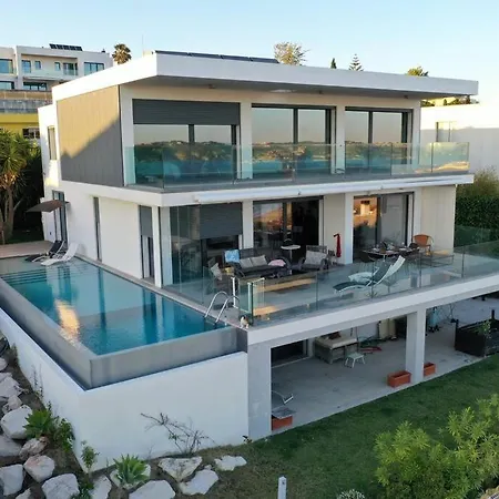 Villa Modern With Sea & River View Pool And Gym. *
