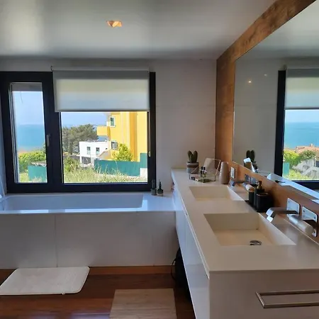 Villa Modern With Sea & River View Pool And Gym.