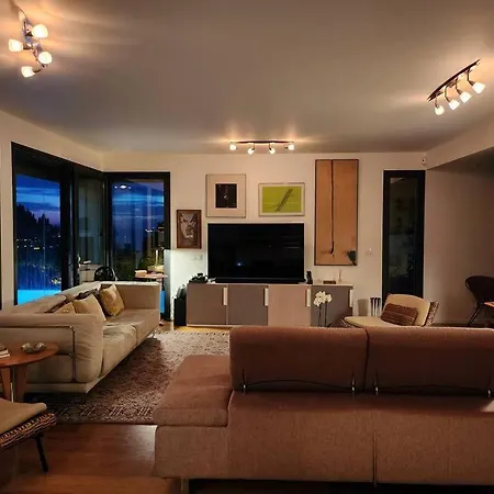 Modern With Sea & River View Pool And Gym. Villa