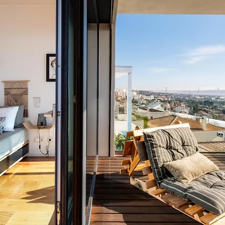 Villa Modern With Sea & River View Pool And Gym.