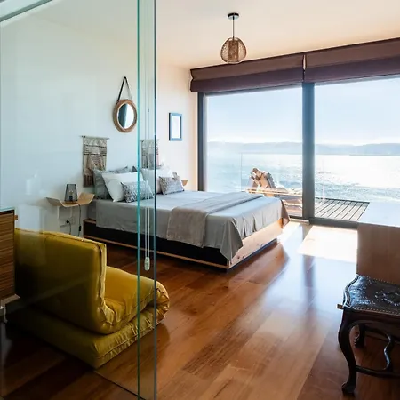 Villa Modern With Sea & River View Pool And Gym.