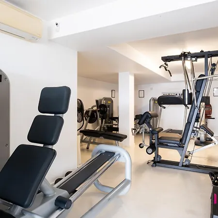 Modern With Sea & River View Pool And Gym. * Lisboa